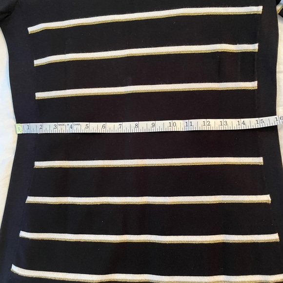 Vintage Y2K Cache Button Down Snap Cardigan in Black, White, and Gold Size M - Picture 14 of 14